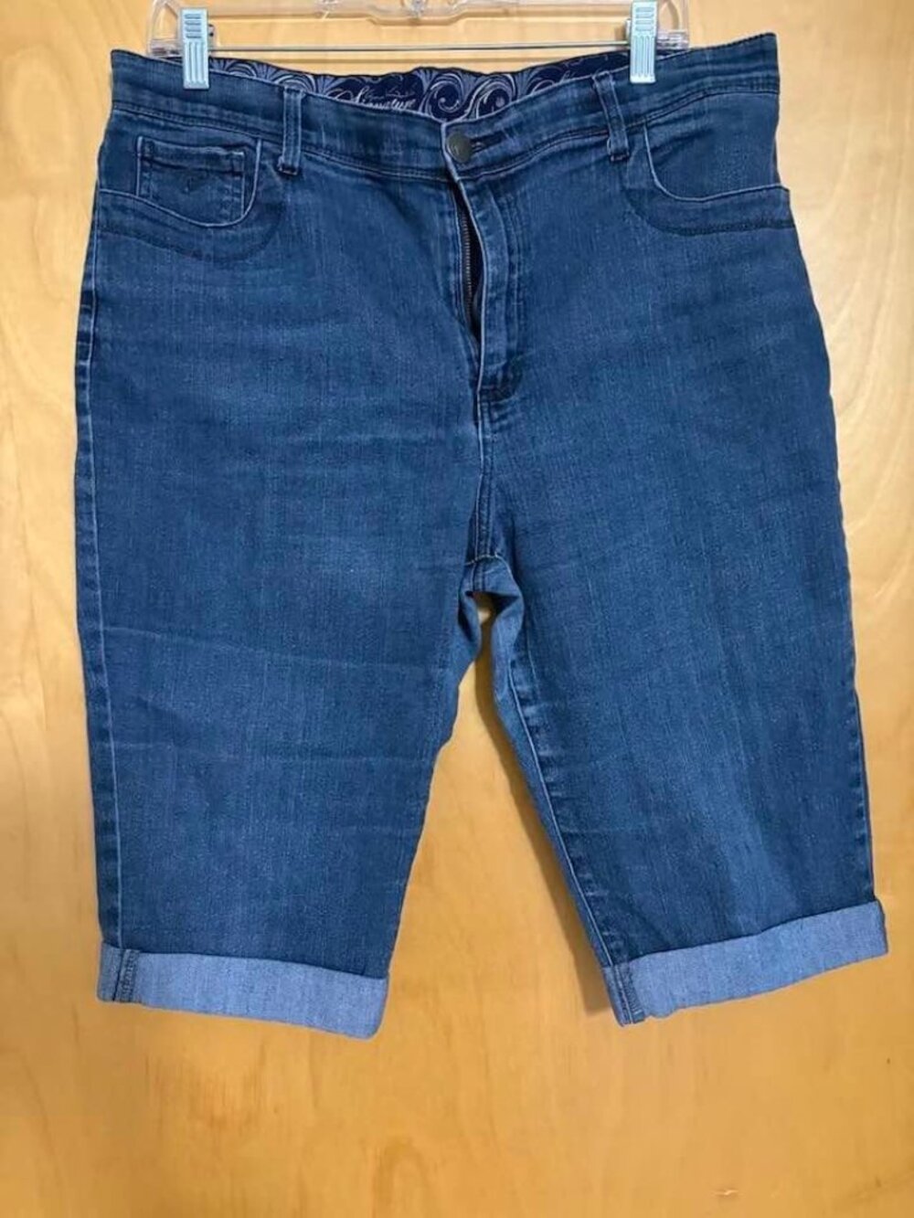 Gloria Vanderbilt Bermuda Shorts